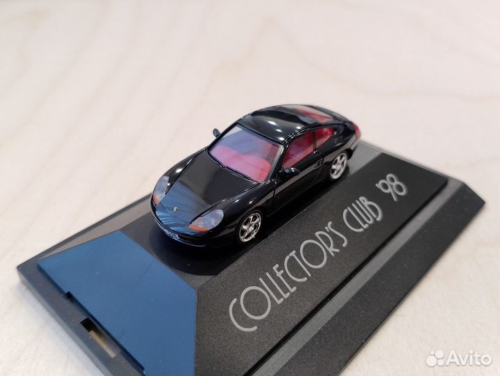 Porsche 911 (1999-2005). Collectors Club