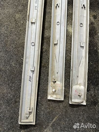 Молдинг двери Kia Rio 1