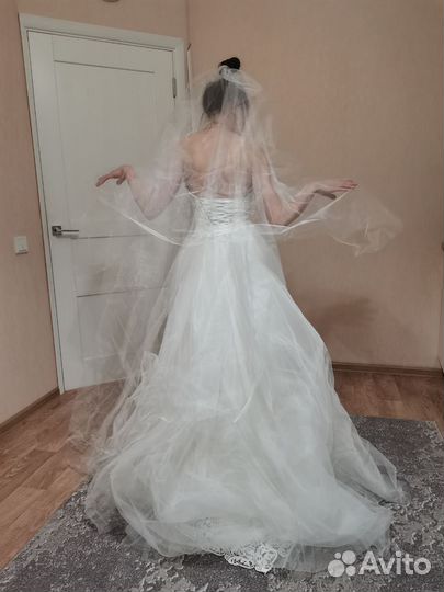 Свадебное платье 42 44 новое