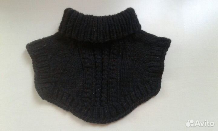 Манишка из овечьей шерсти