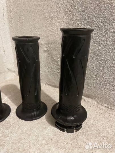 Грипсы и ручки газа для мотоцикла