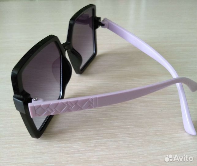 Солнцезащитные очки женские