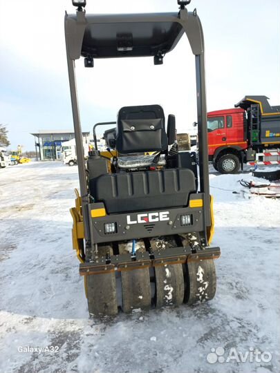 Дорожный каток SDLG (LGCE) RC730, 2023