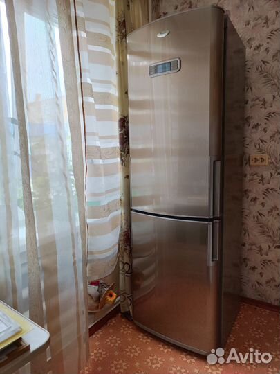 Холодильник whirlpool