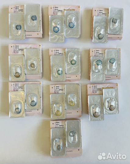 Линзы контактные цветные (черные, белые, красные)