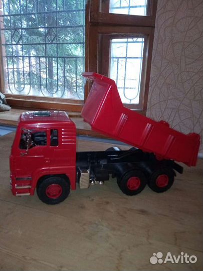 Модель грузовика 