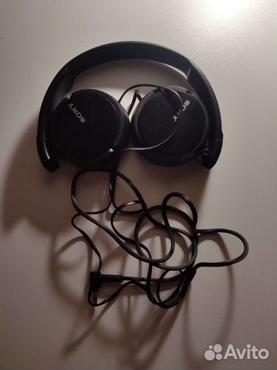 Проводные наушники sony