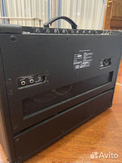 Комбоусилитель vox ac15