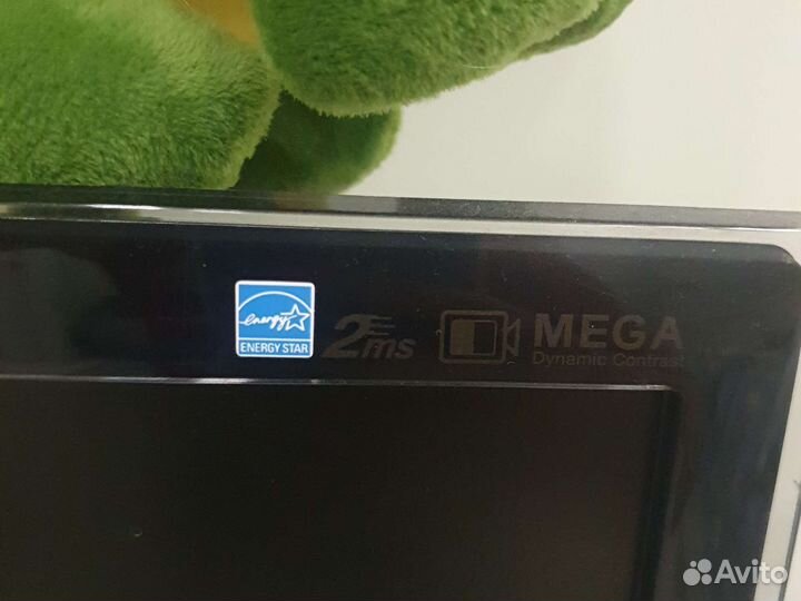 Монитор Samsung