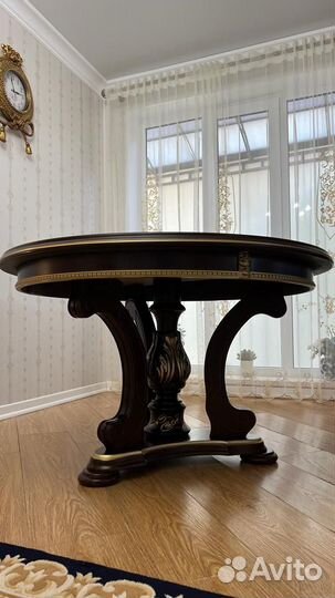 Кухонный стол