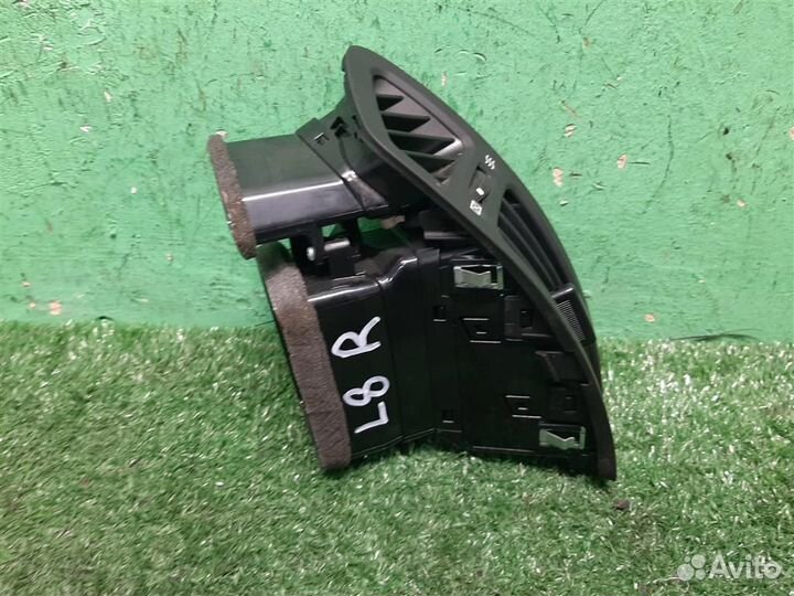 Дефлектор торпедо правый KIA ceed (ED) 2010