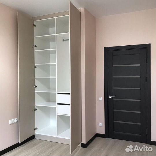 Шкаф распашной / купе