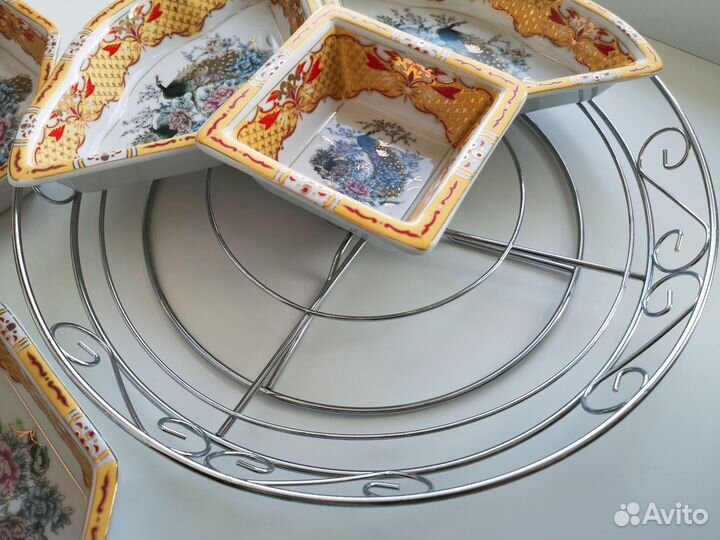 Менажница фарфоровая