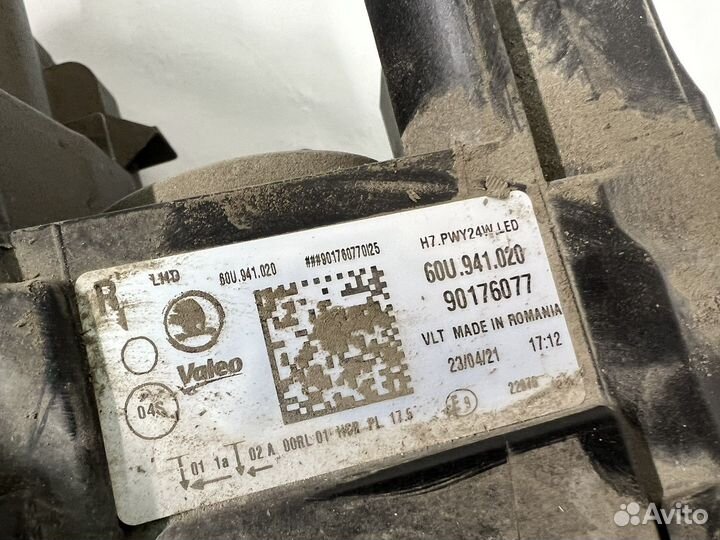 Фара правая skoda rapid 2