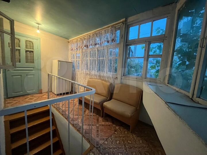 2-к. квартира, 56 м², 2/2 эт.