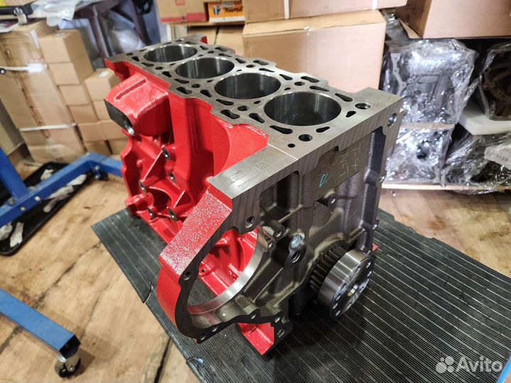Блок цилиндров сборе Cummins 2.8
