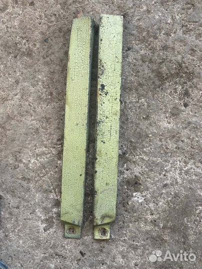 Планка под фару Mercedes-Benz W124 дорестайлинг