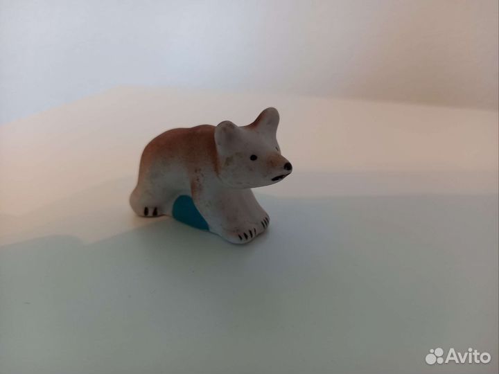 Фарфоровые статуэтки Турыгино. Три медведя