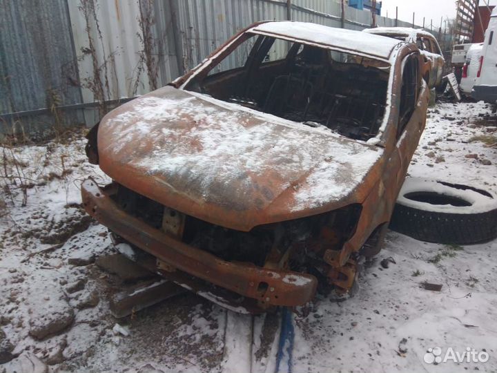 LADA XRAY 1.6 МТ, 2016, битый, 999 999 км