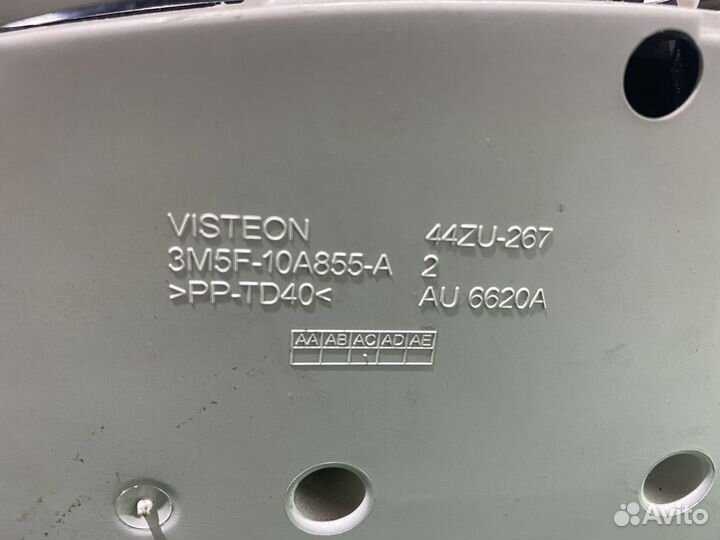 Приборная панель Ford Focus 2 дорест