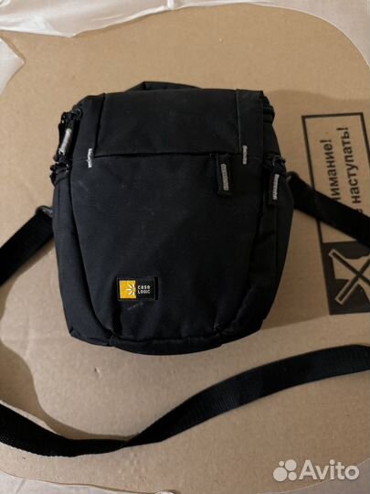 Зеркальный фотоаппарат Canon