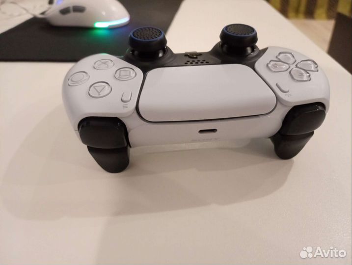 Dualsense геймпад ps5 как новый, оригинал