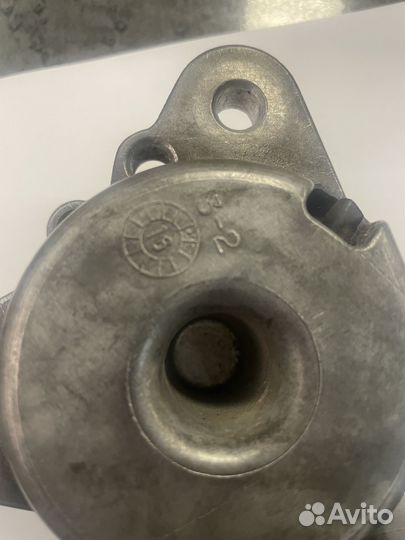 Ролик натяжной Nissan Teana J32 2.5 V6 оригинал