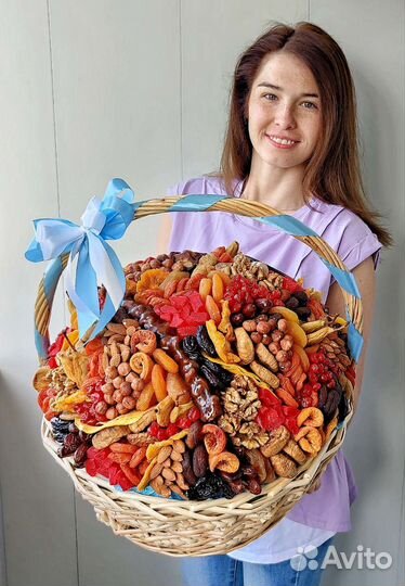 Съедобные букеты из сухофруктов на 1 сентября