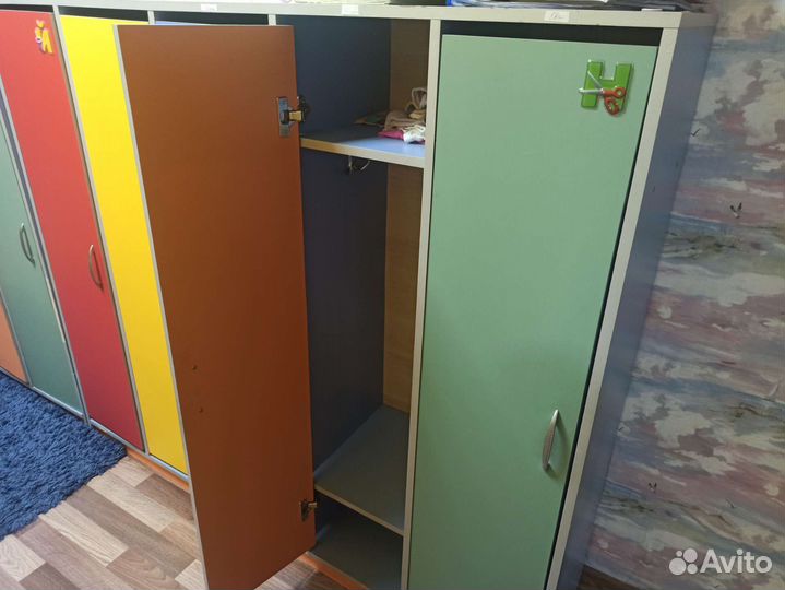 Кабинки для детского сада, за все 23 штуки