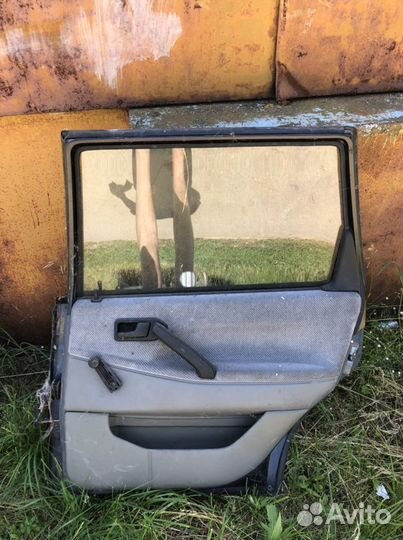 Двери passat b3