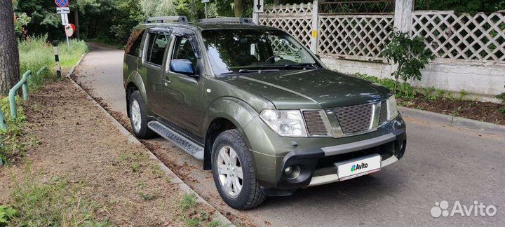 Nissan Pathfinder 2.5 AT, 2005, 230 000 км