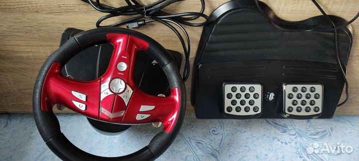 Руль Genius Trio Racer FF