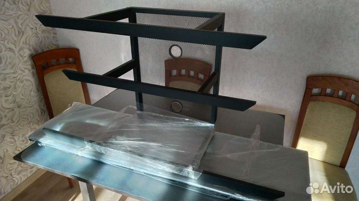 Тумба под телевизор бу стеклянная