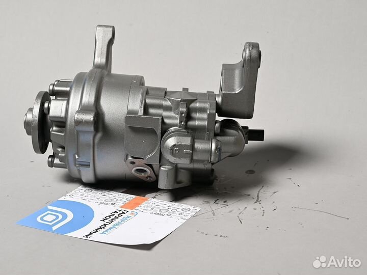 Насос гур BMW F02 tandem (LUK)