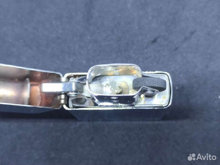 Зажигалка бензиновая