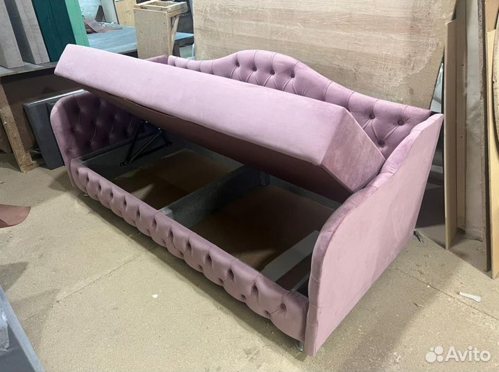 Софа Тахта Кровать Диван