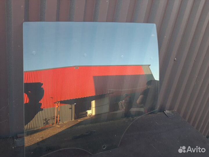 Стекло двери заднее левое Bmw 3-Series F31 2.0