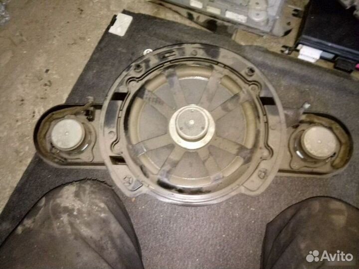 Динамик Mercedes Cls