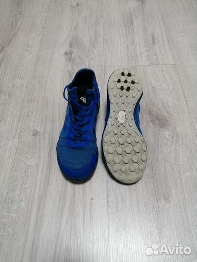 Сараканожки adidas