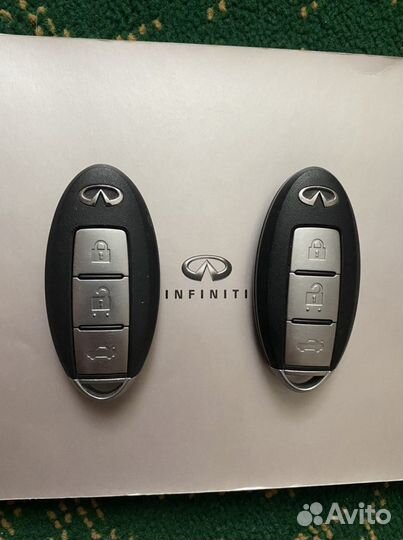 Смарт ключ Infiniti