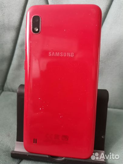 Samsung Galaxy A10, 2/32 ГБ