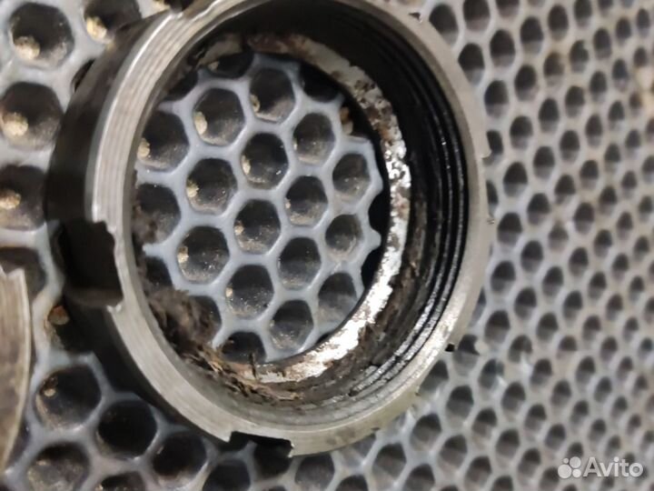 Гайки коленей Иж 56 планета 1/2