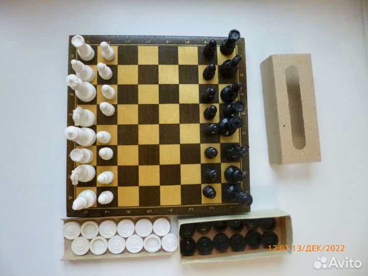 Шахматная доска. Шахматы и шашки.1969г.Винтаж