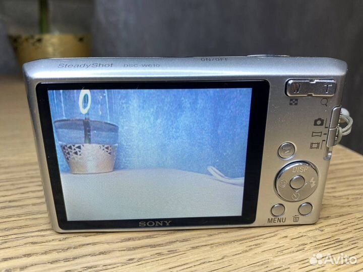 Цифровой фотоаппарат(мыльница) Sony DSC-W610