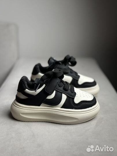 Детские кросовки 24-26-27-44