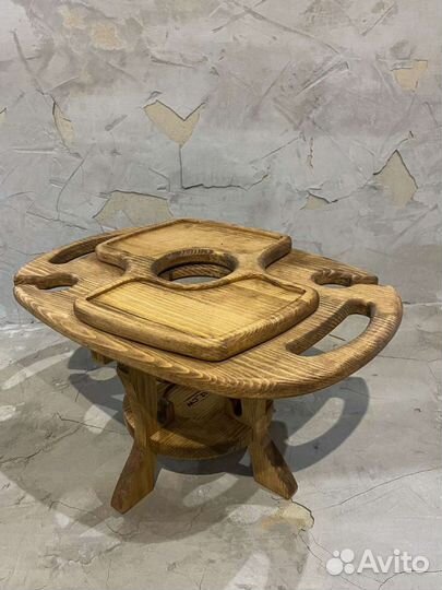 Винный столик с менажницей на два бокала / Винница