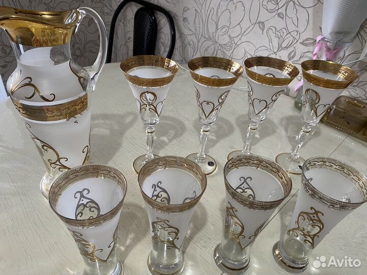 Графин с бокалами