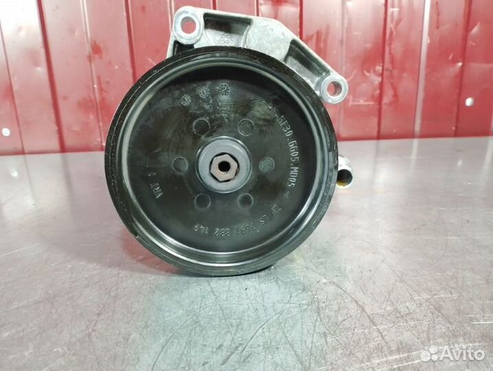 Насос гидроусилителя руля Mercedes E-Class W211