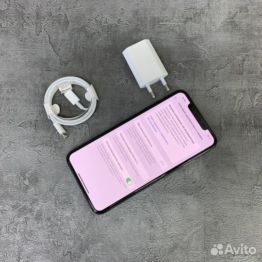 iPhone X, 256 ГБ