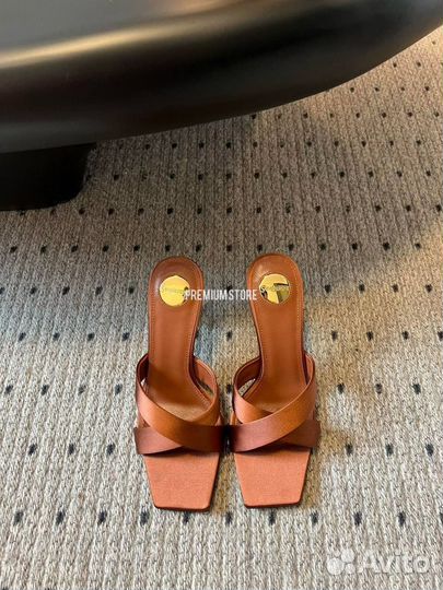 Туфли Saint Laurent